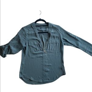 Express Blouse - XS - Womens Businesswear